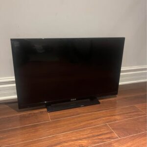RCA flat screen TV
